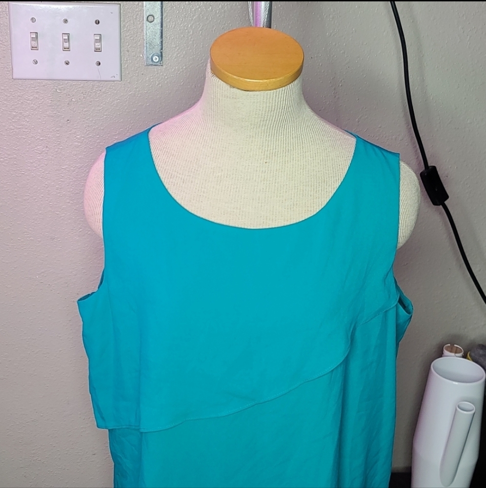 Calvin Klein Long Ruffle blouse - Picture 4 of 7